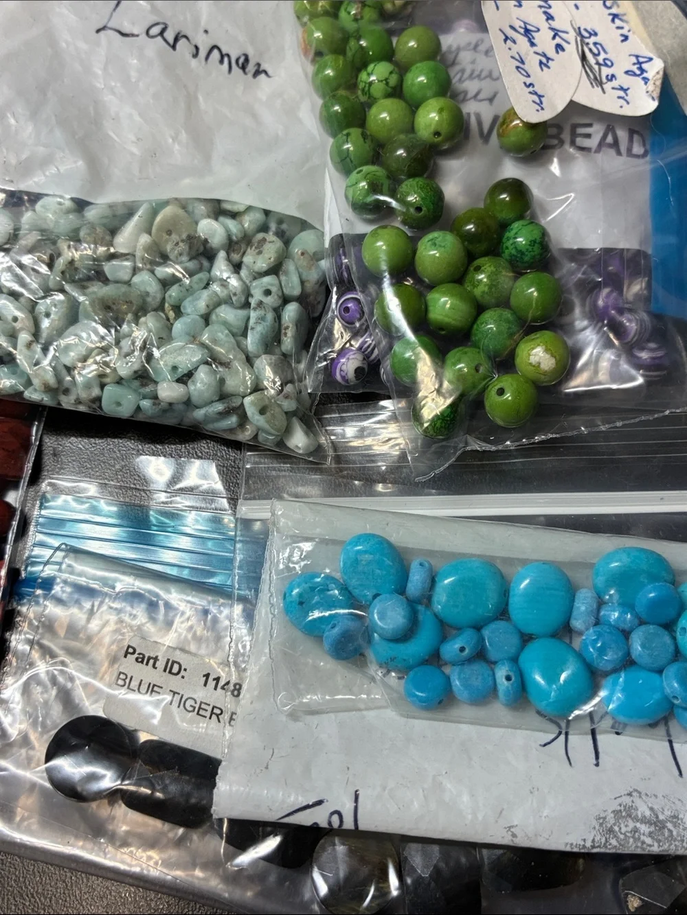 Assorted 2+ pounds of gemstone Bead Mix - Turquoise, blue, Green, Purple - Picture 10 of 16